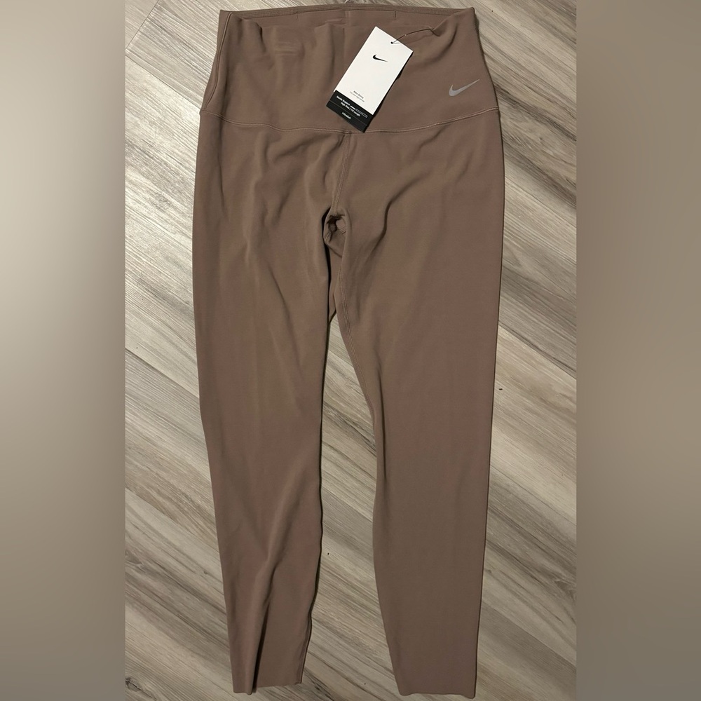Nike Zenvy hi rise leggings